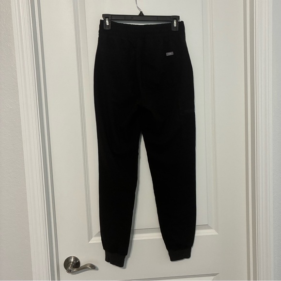 Figs Black Uman Jogger Scrub Pants Women’s Size XS - Picture 2 of 8